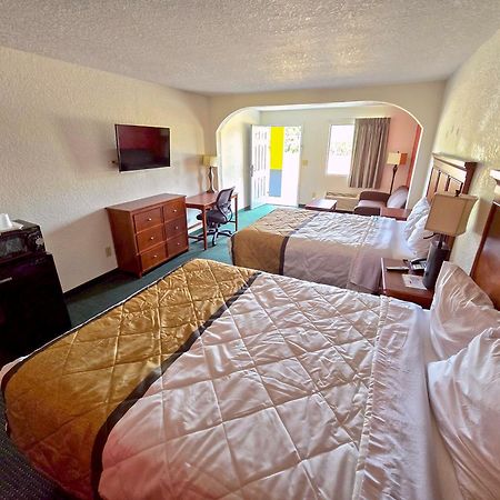 Garden Inn And Suites Near Callaway Gardens Pine Mountain Εξωτερικό φωτογραφία