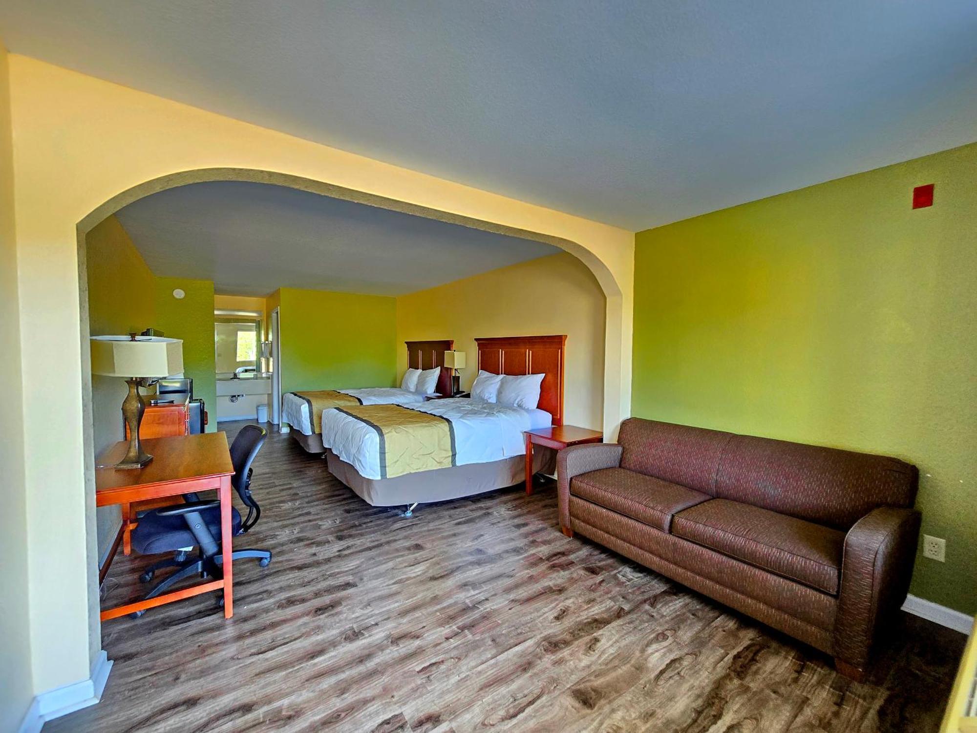 Garden Inn And Suites Near Callaway Gardens Pine Mountain Εξωτερικό φωτογραφία