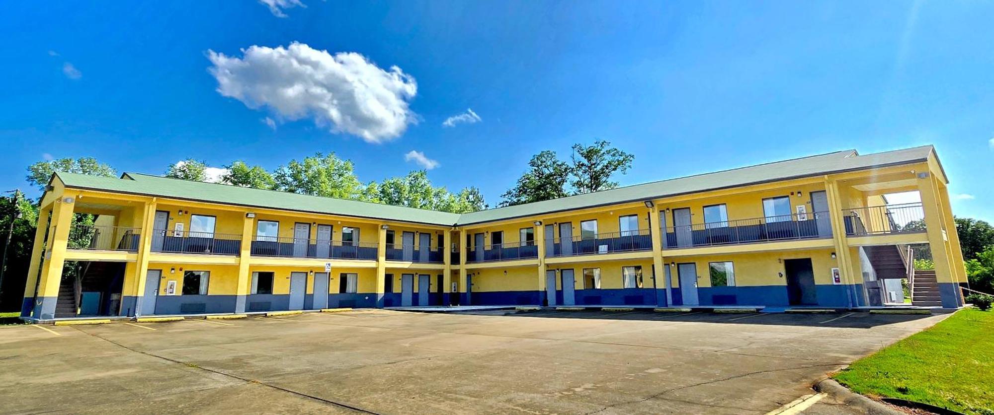Garden Inn And Suites Near Callaway Gardens Pine Mountain Εξωτερικό φωτογραφία