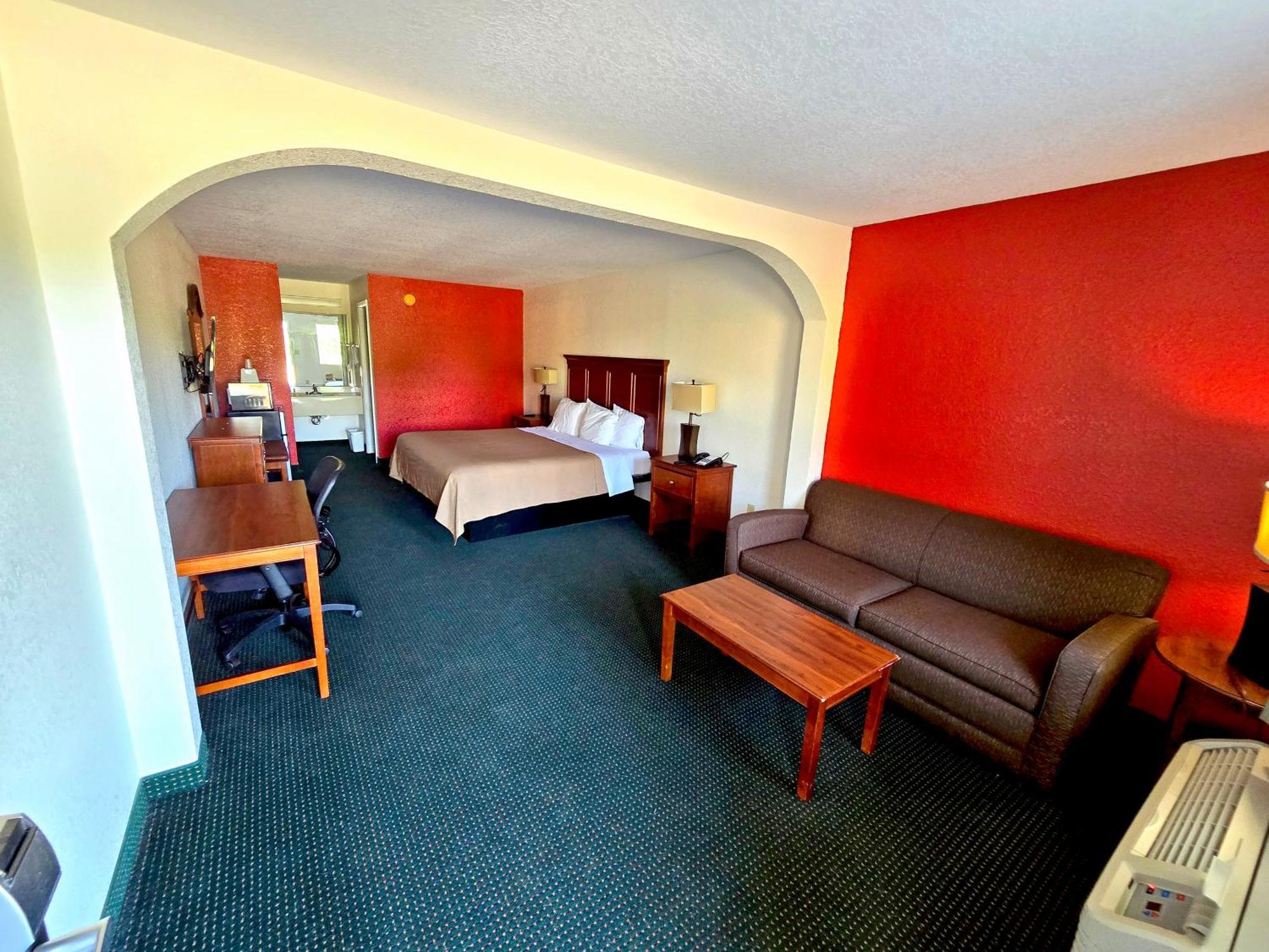 Garden Inn And Suites Near Callaway Gardens Pine Mountain Εξωτερικό φωτογραφία