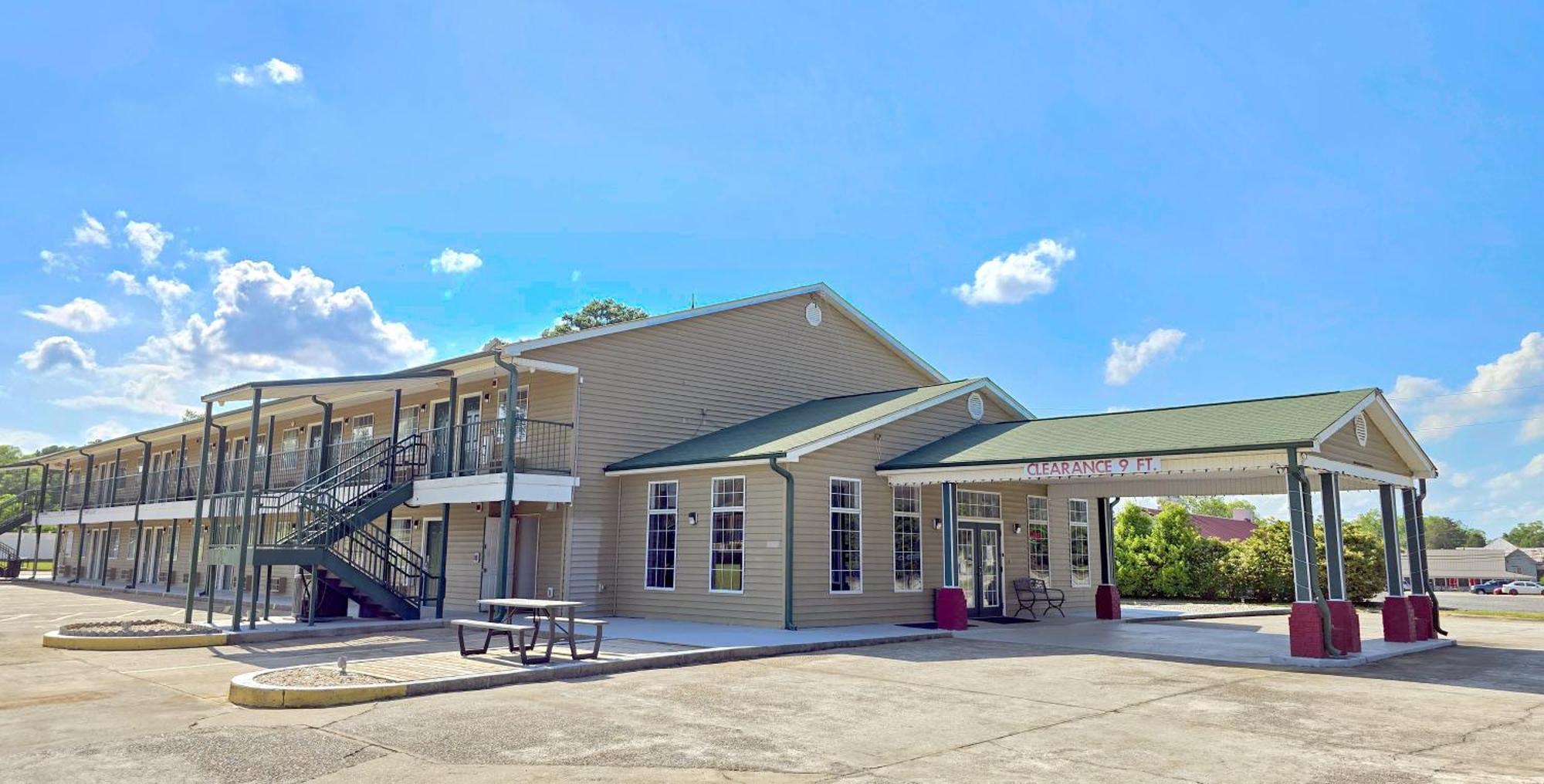 Garden Inn And Suites Near Callaway Gardens Pine Mountain Εξωτερικό φωτογραφία